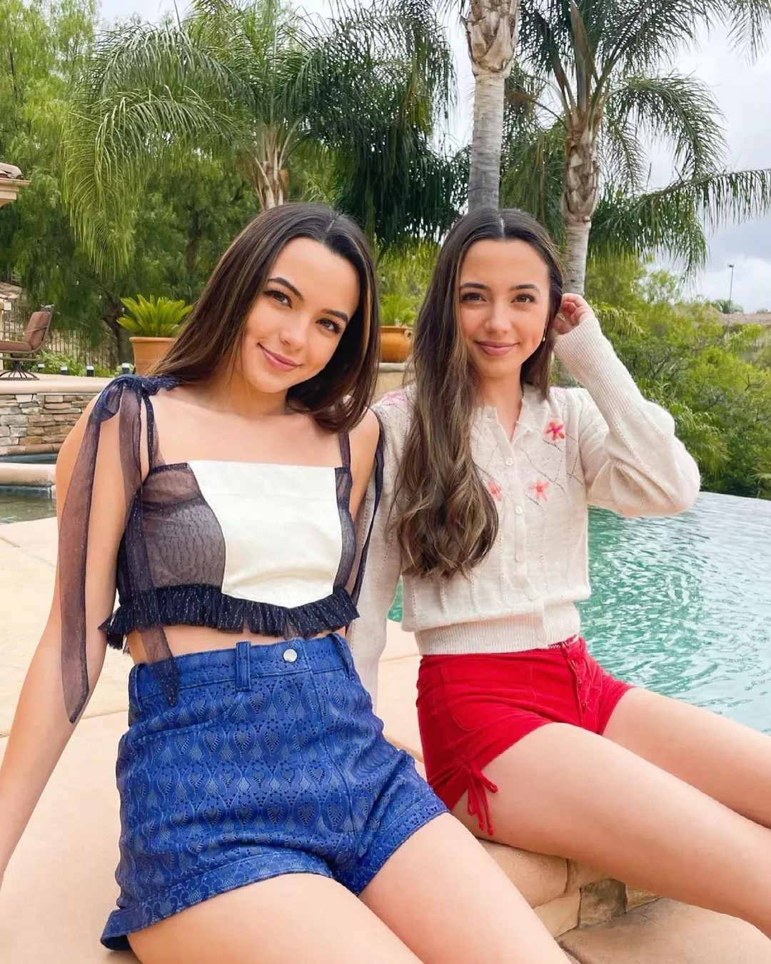 Vanessa & Veronica Merrell