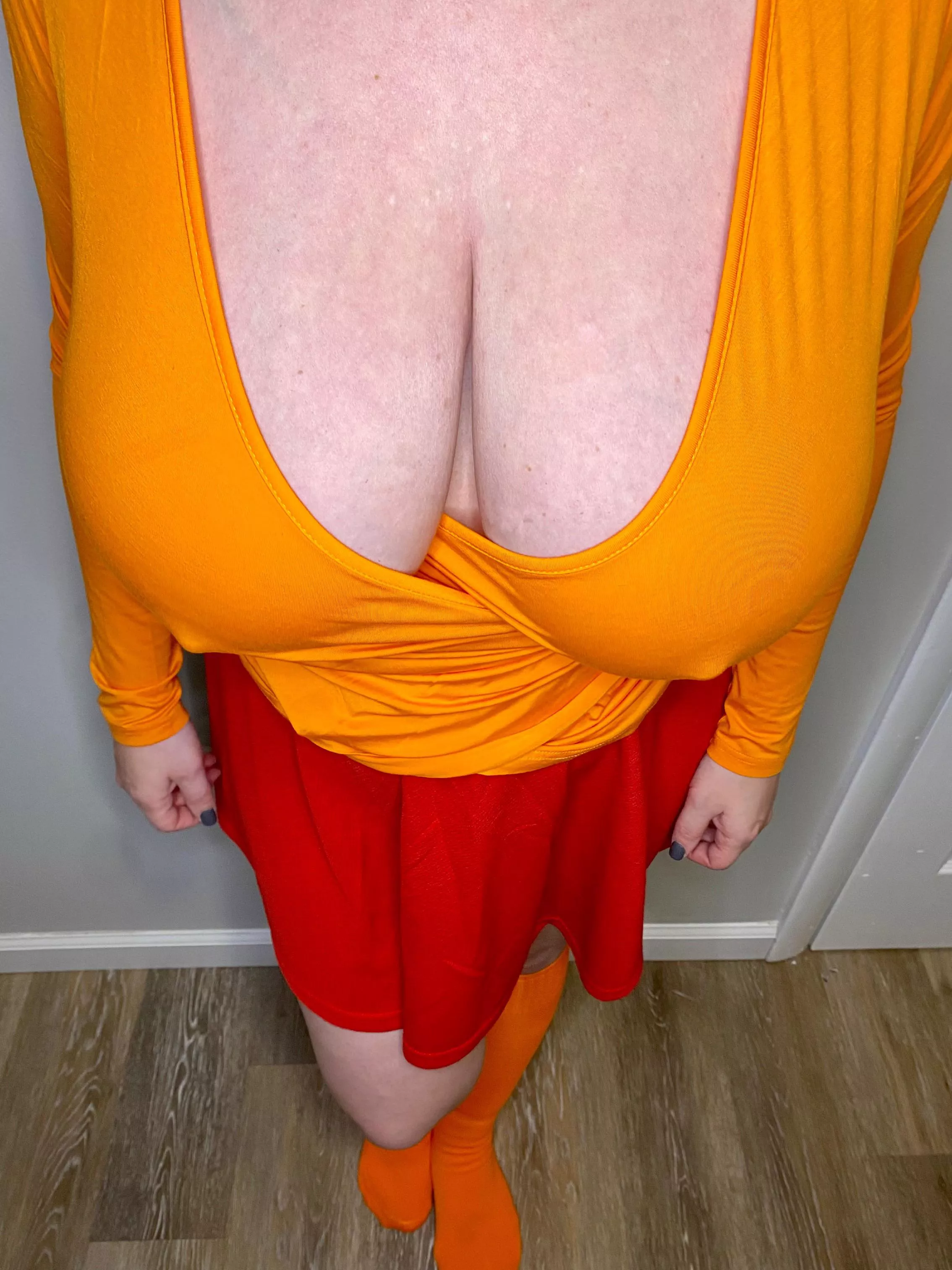 Velma is looking for some clues 🔍 Are you hiding any in your pants? 🍆