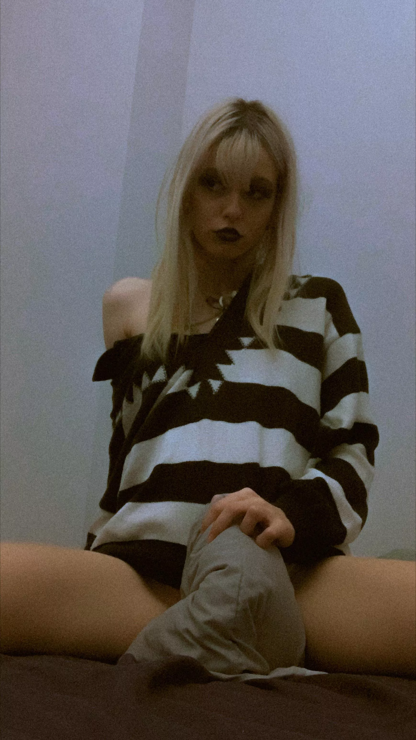 Waiting for u to impress me â™¡ 20 F oc