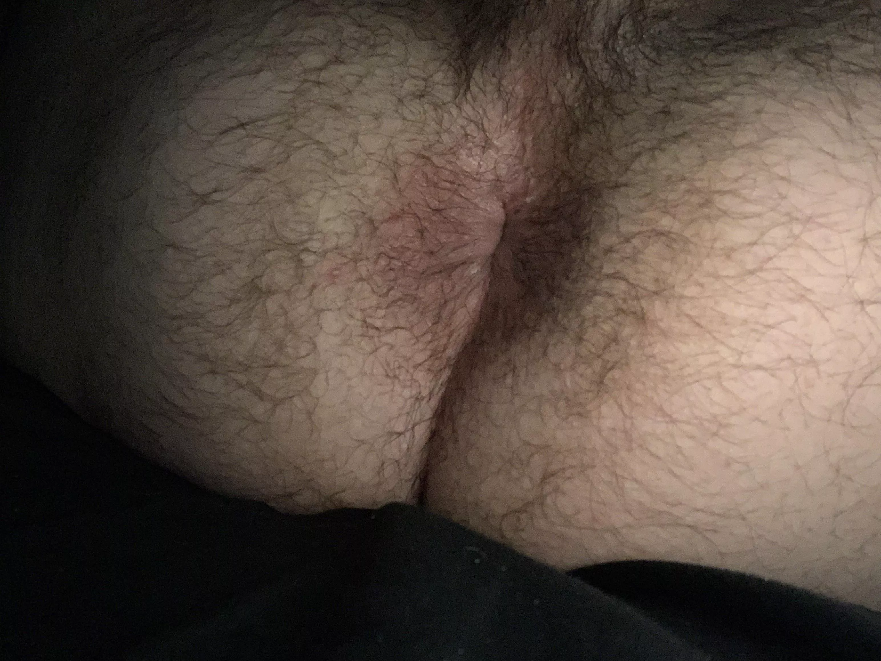 Wanna eat my hairy ass??😈😈