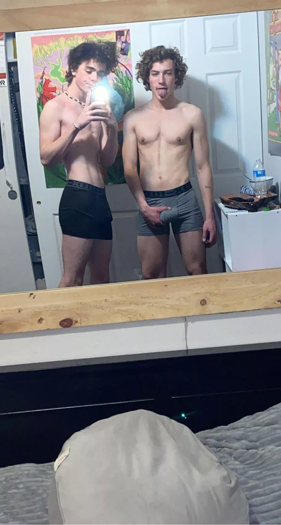 Wanna watch us fuckðŸ˜ˆ