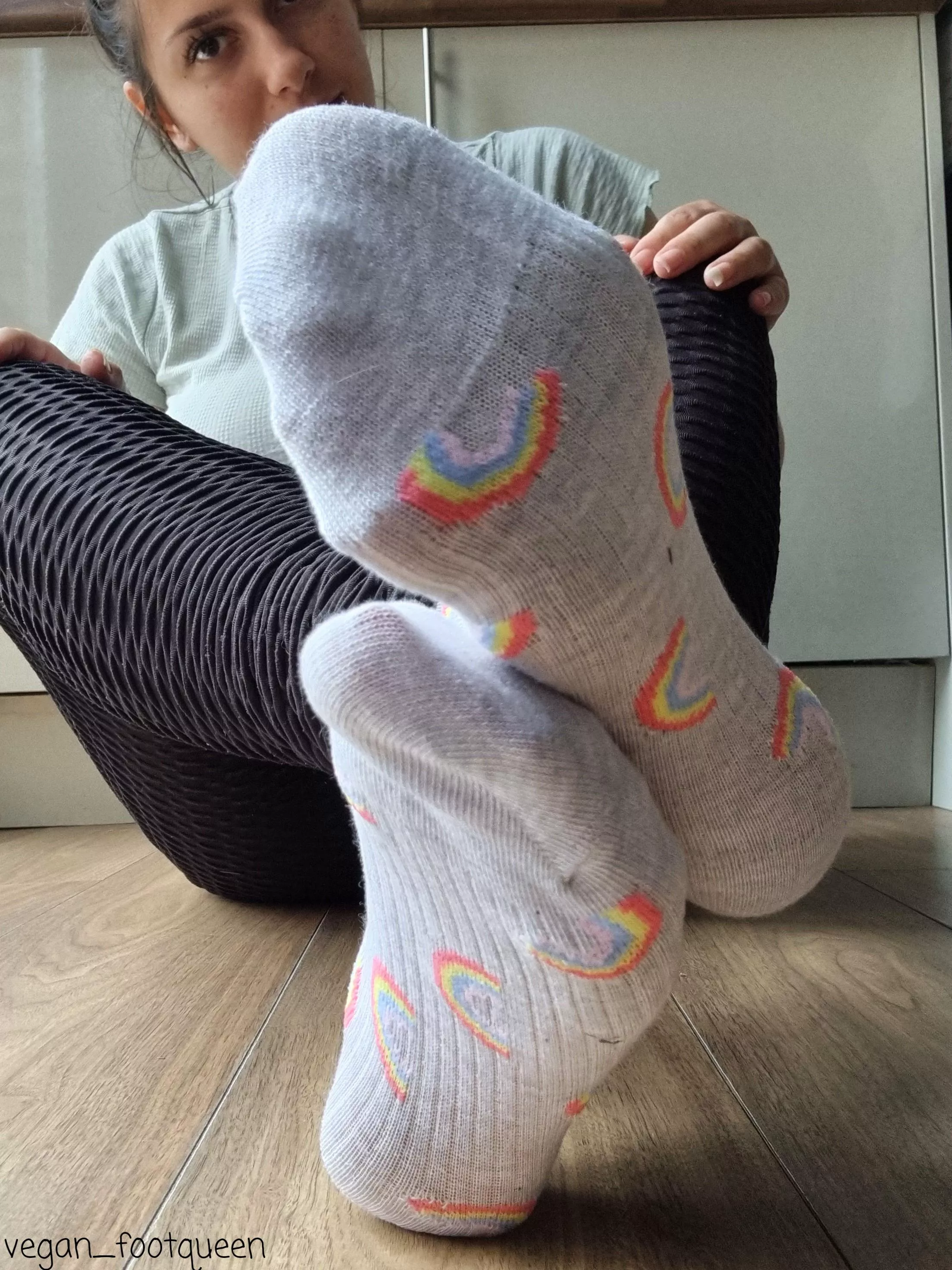 🌈 🧦 want to have a feel?