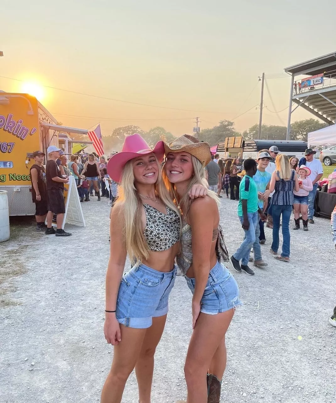 WANTED: these two cowgirls