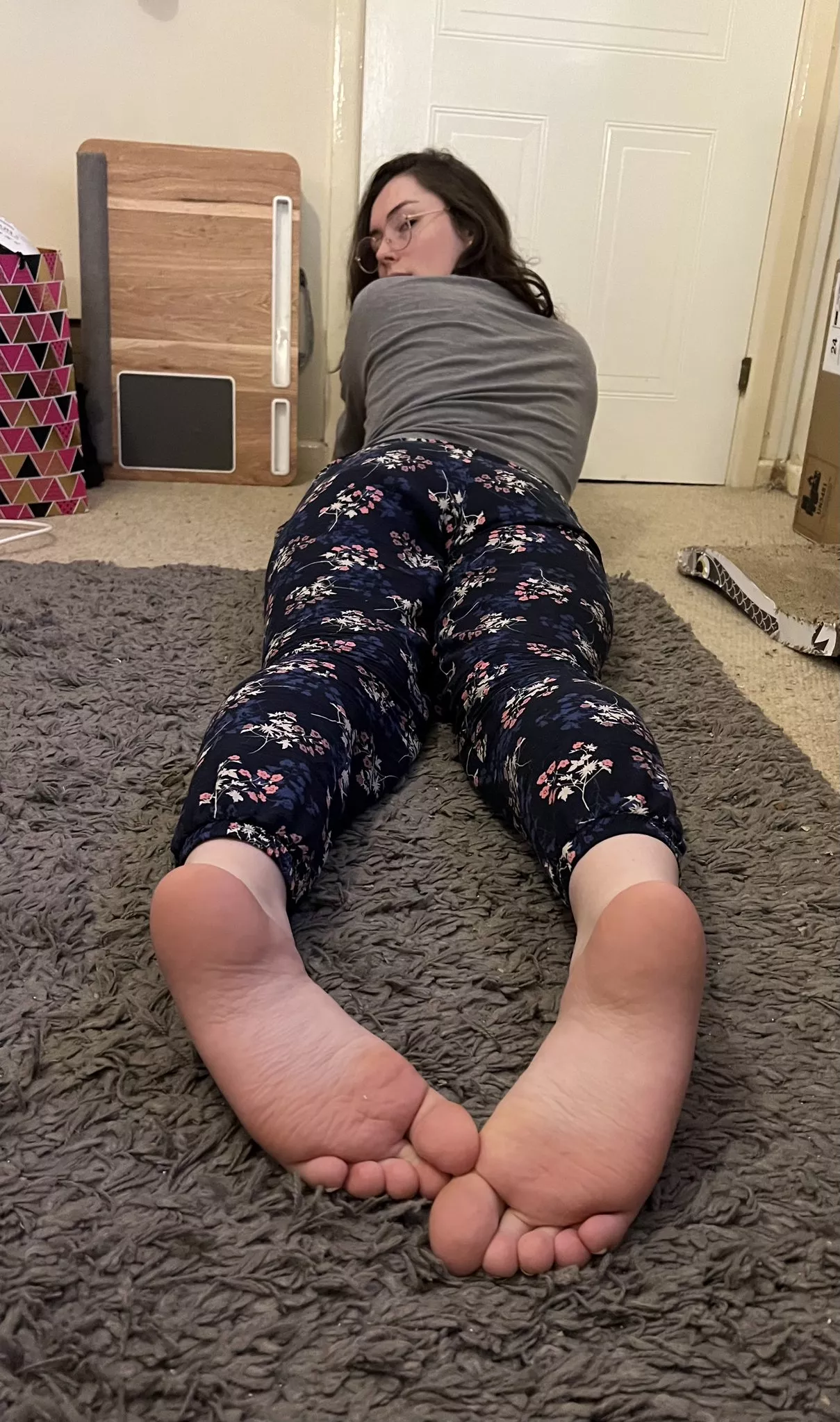 Well, why are you kissing my soles 😘