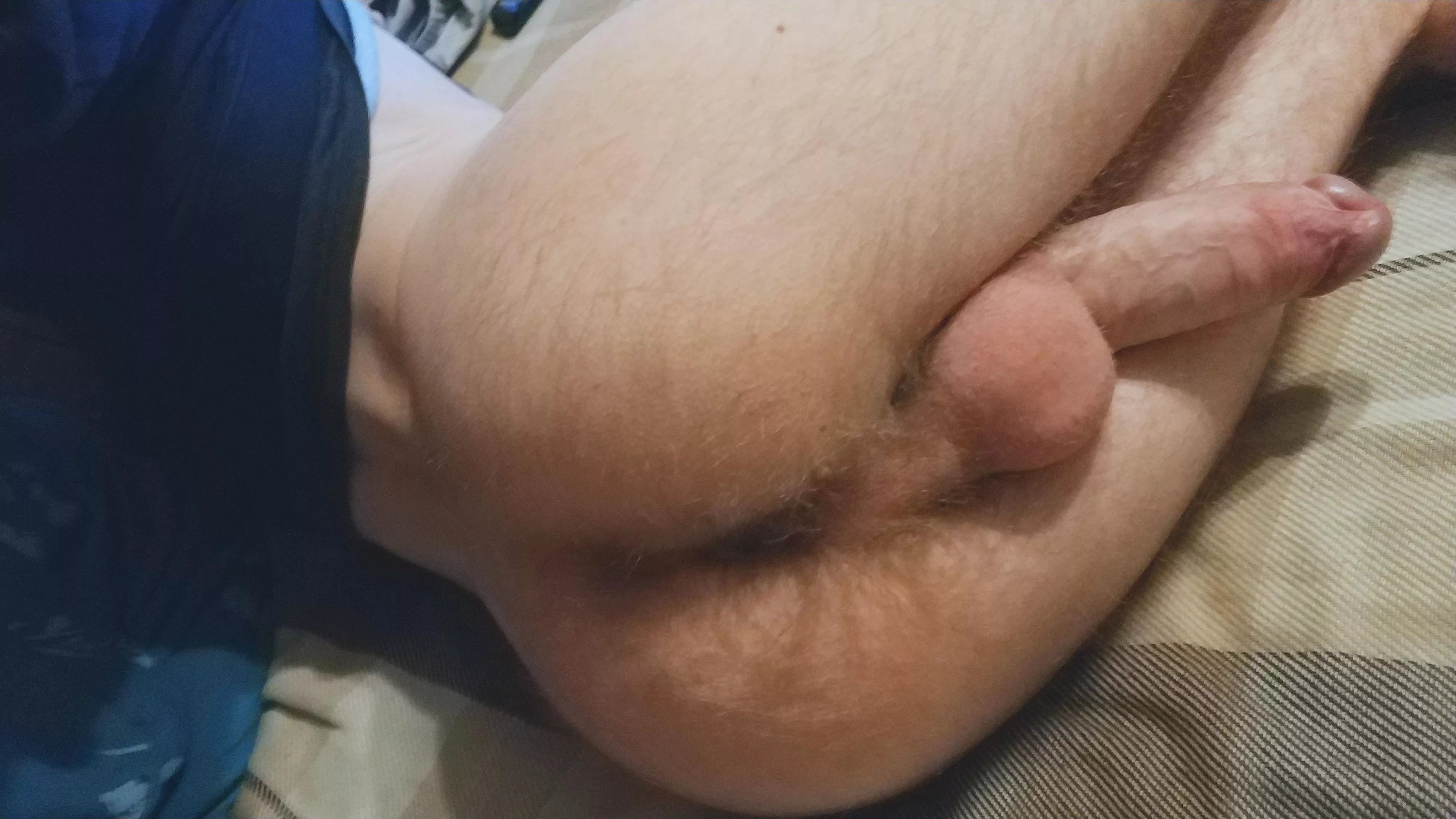 What do you think about my hairy butt?