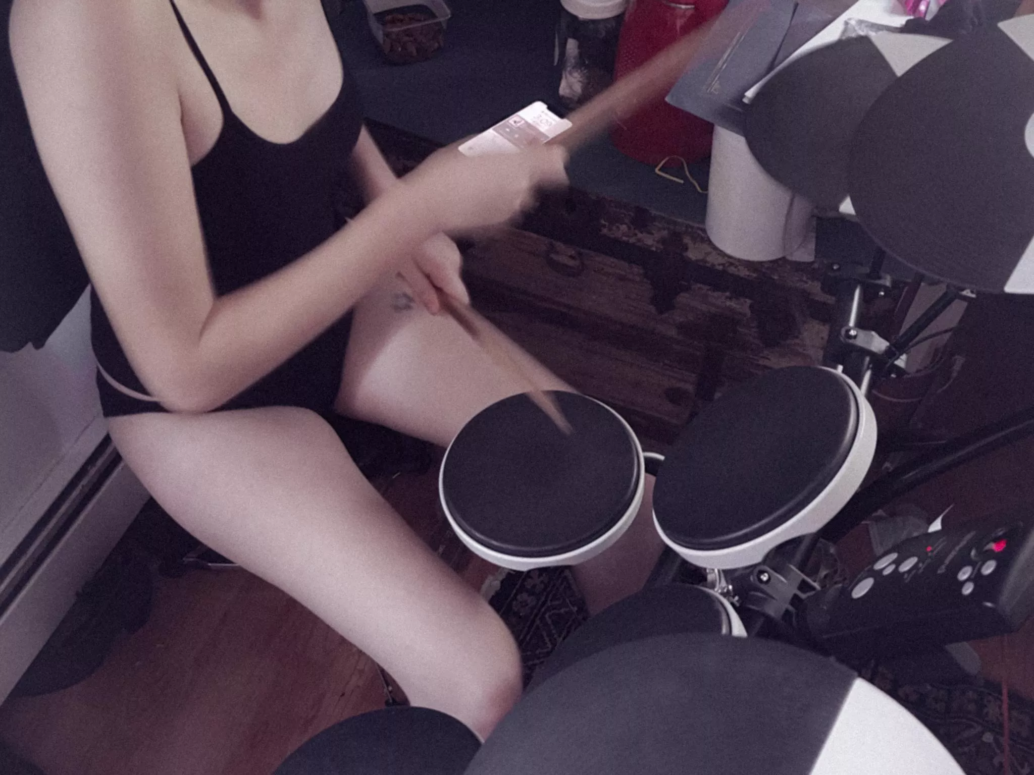 What songs feature your favorite drumming ? I'm curious ðŸ˜˜