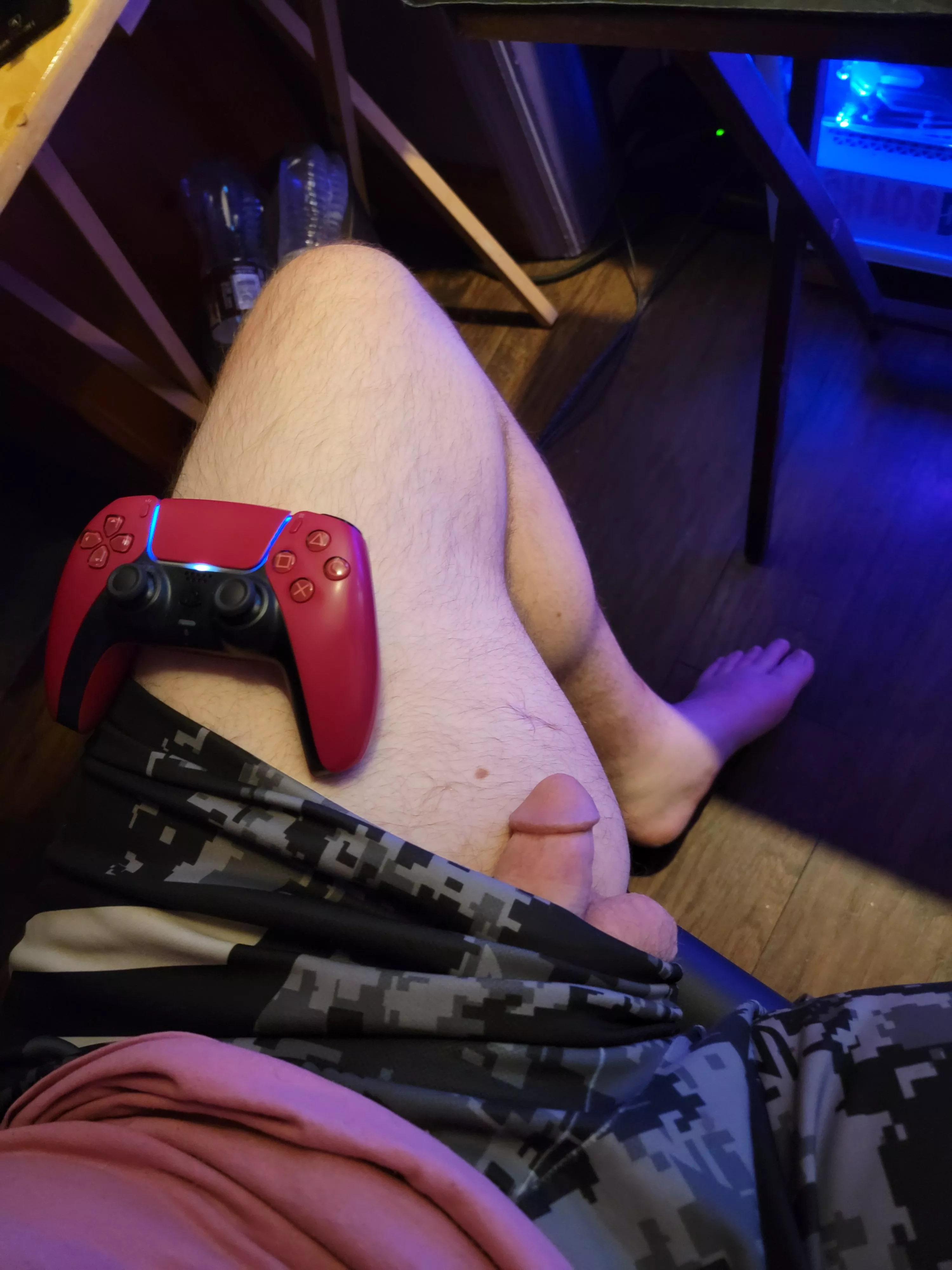 When the game gets serious time to sit up [M]