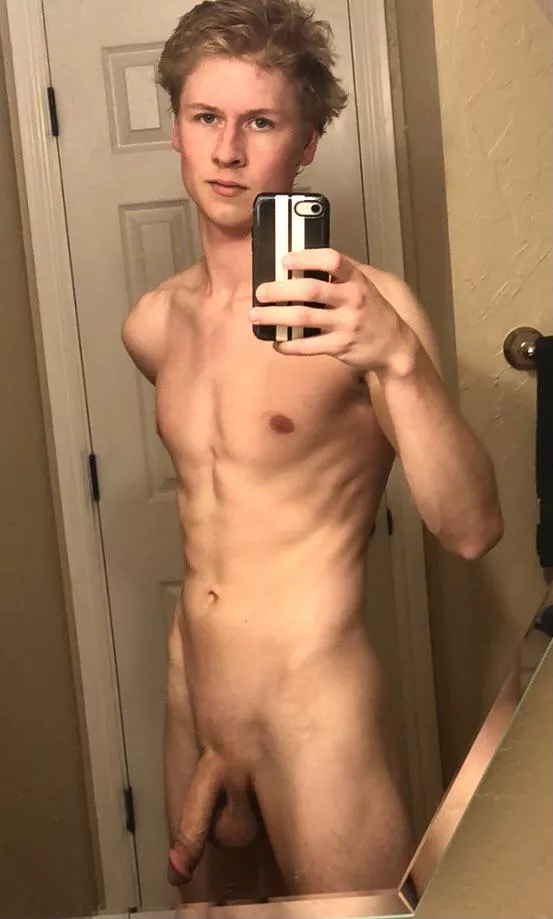 Where are you looking?(m)