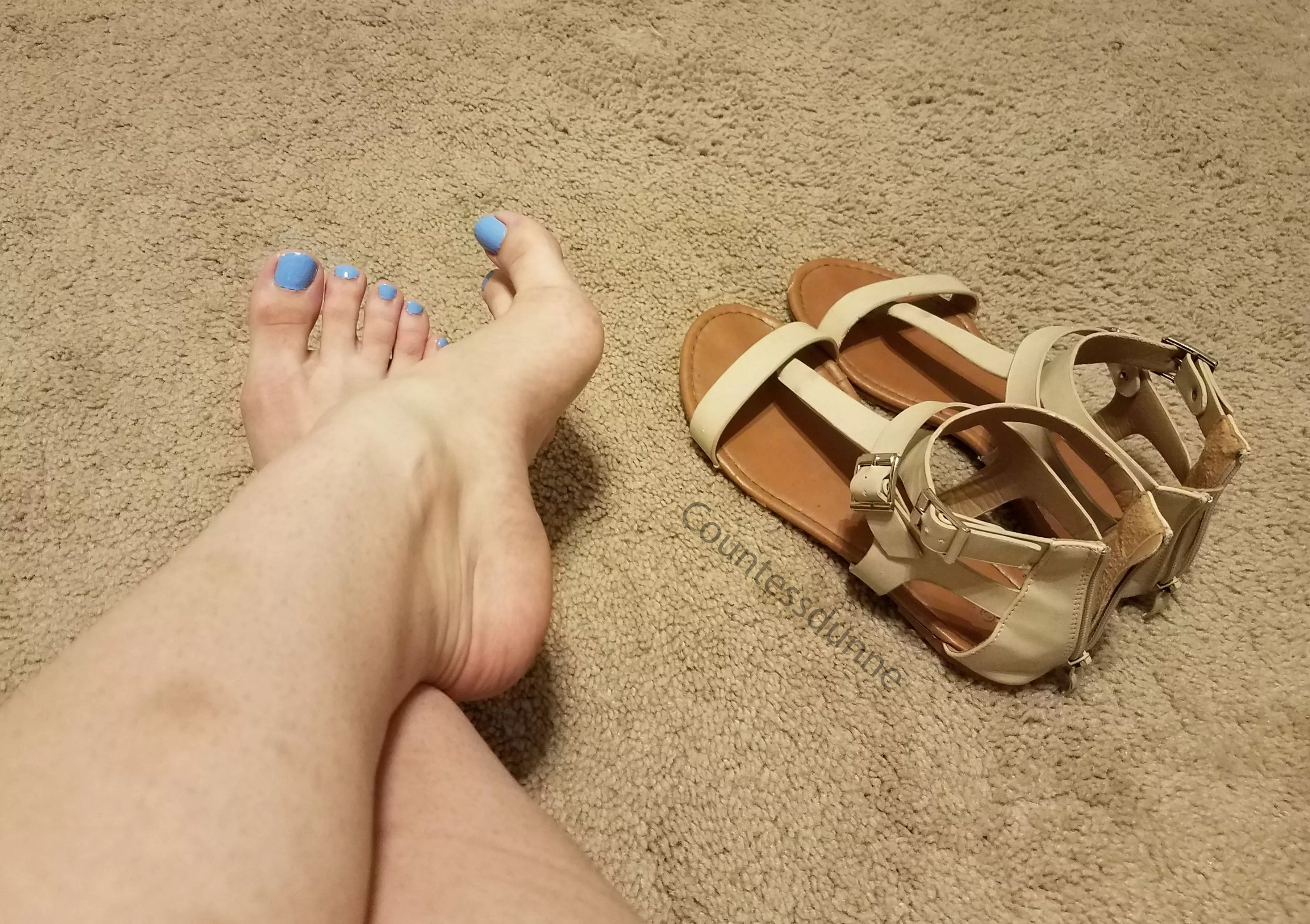 Where do you want to cum? On my toes or in my sandals?