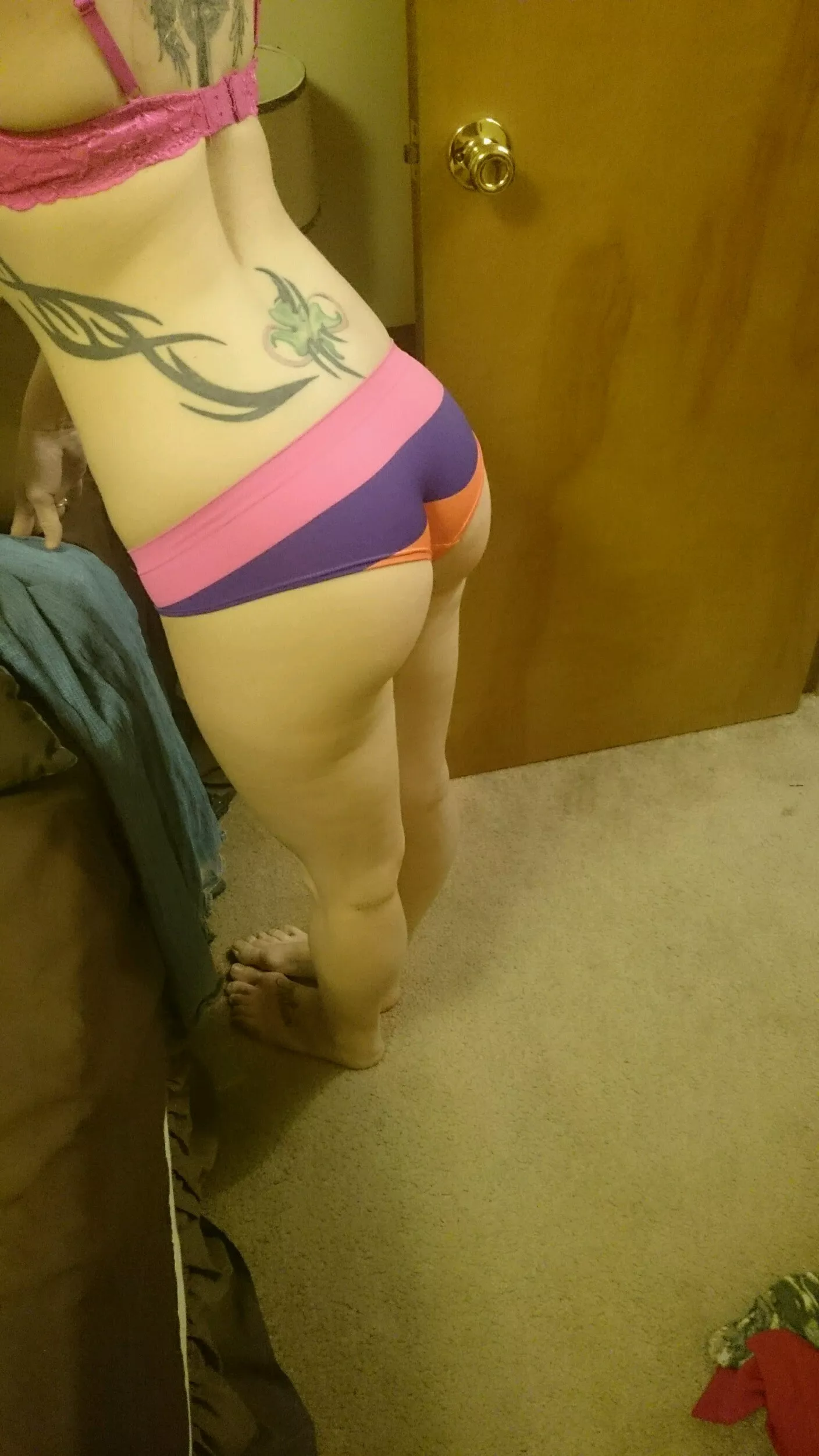 Where's the older guys that just come to look? 50-70 wanna look at my fit mid 30s wife maybe show your buddy. Kik is same username