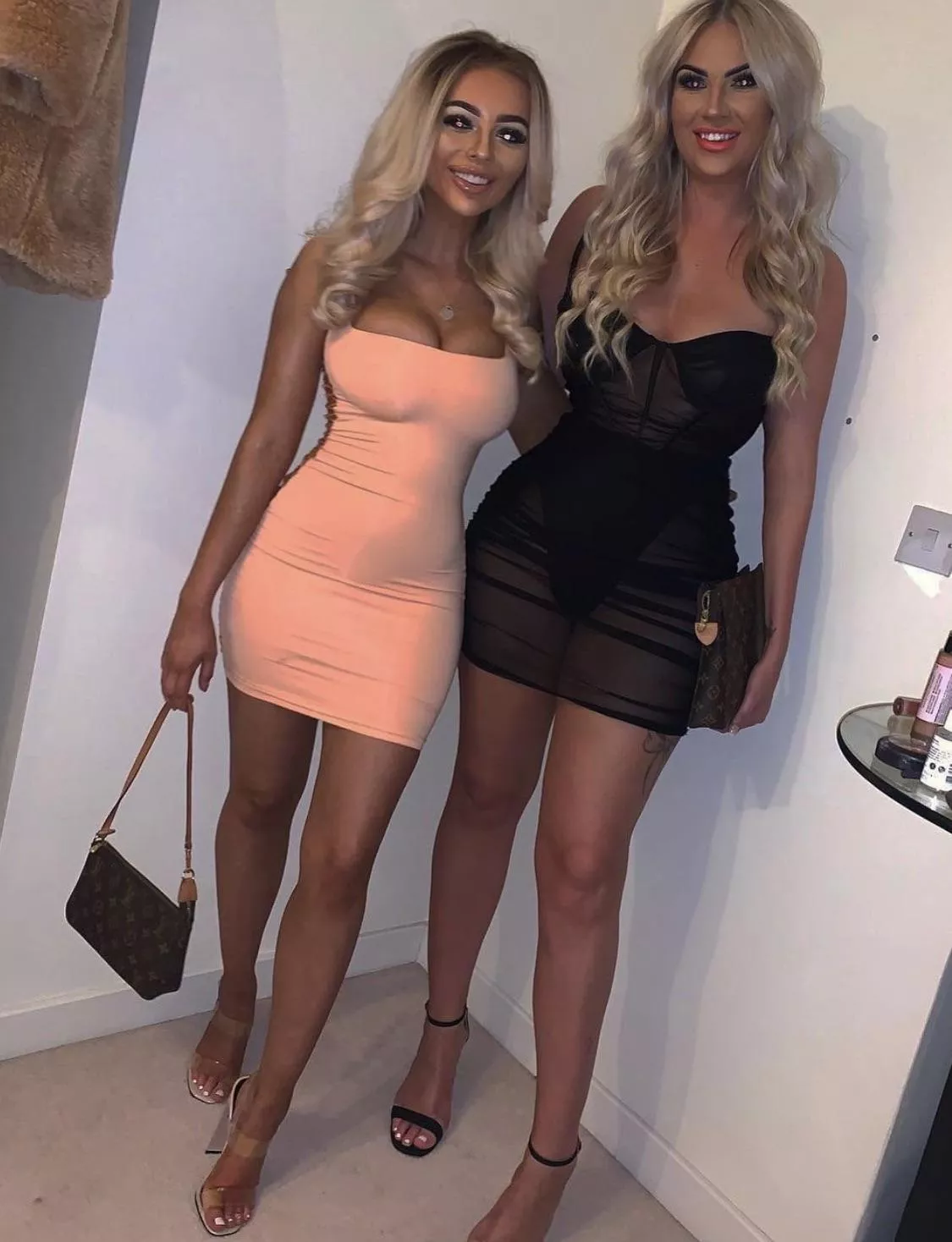 Which blonde?