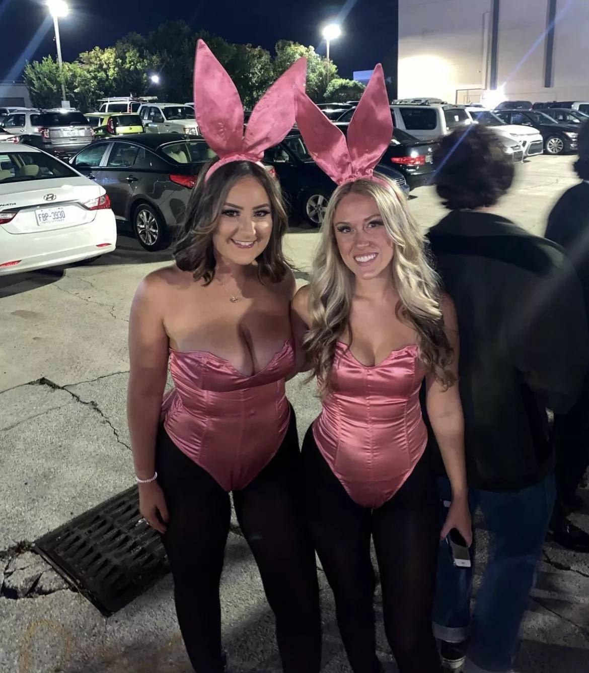 Which one of these sweet busty bunnies are you picking? 🐰💖