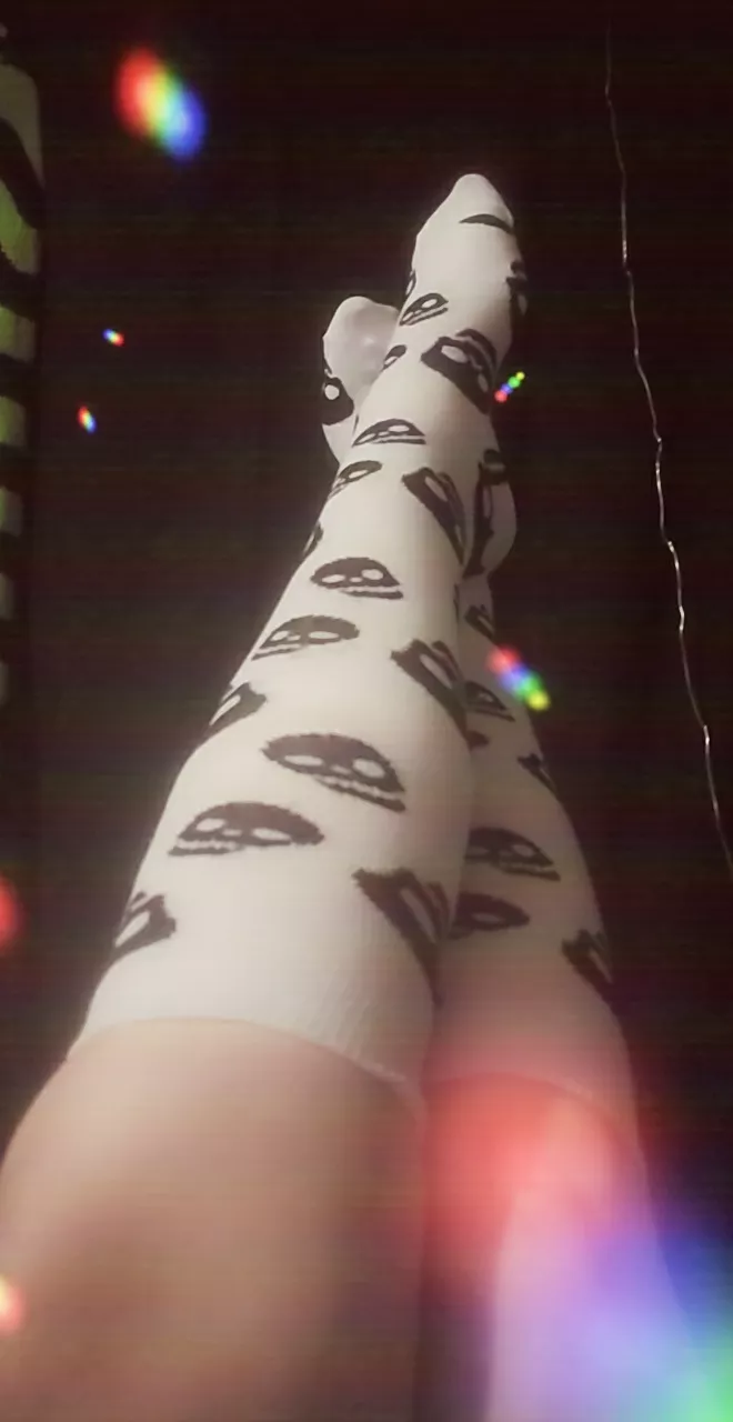 Who doesn't love a pair of Halloween socks?