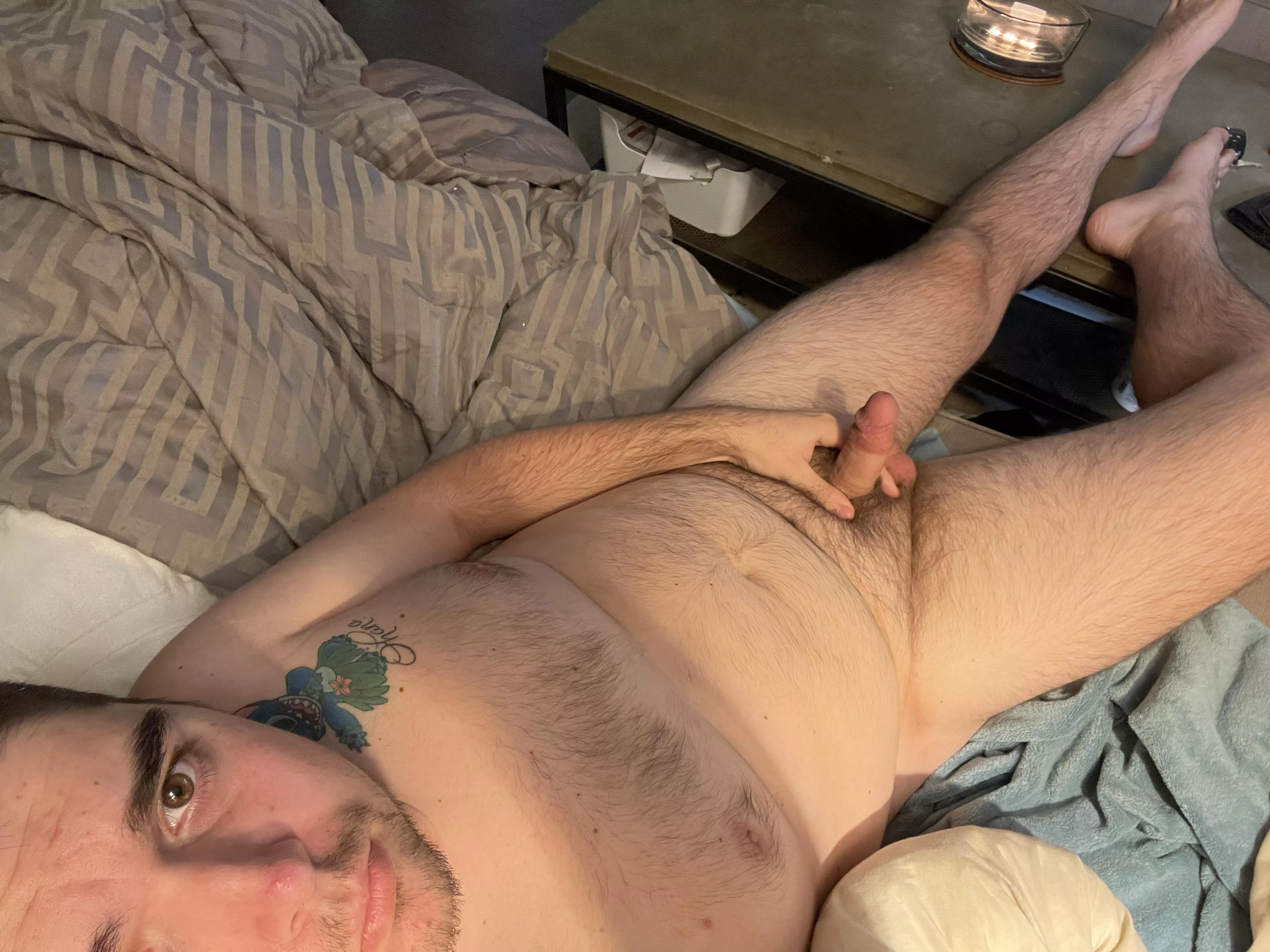 Who doesnâ€™t love naked Saturday mornings? Who wants to come over? (23m)