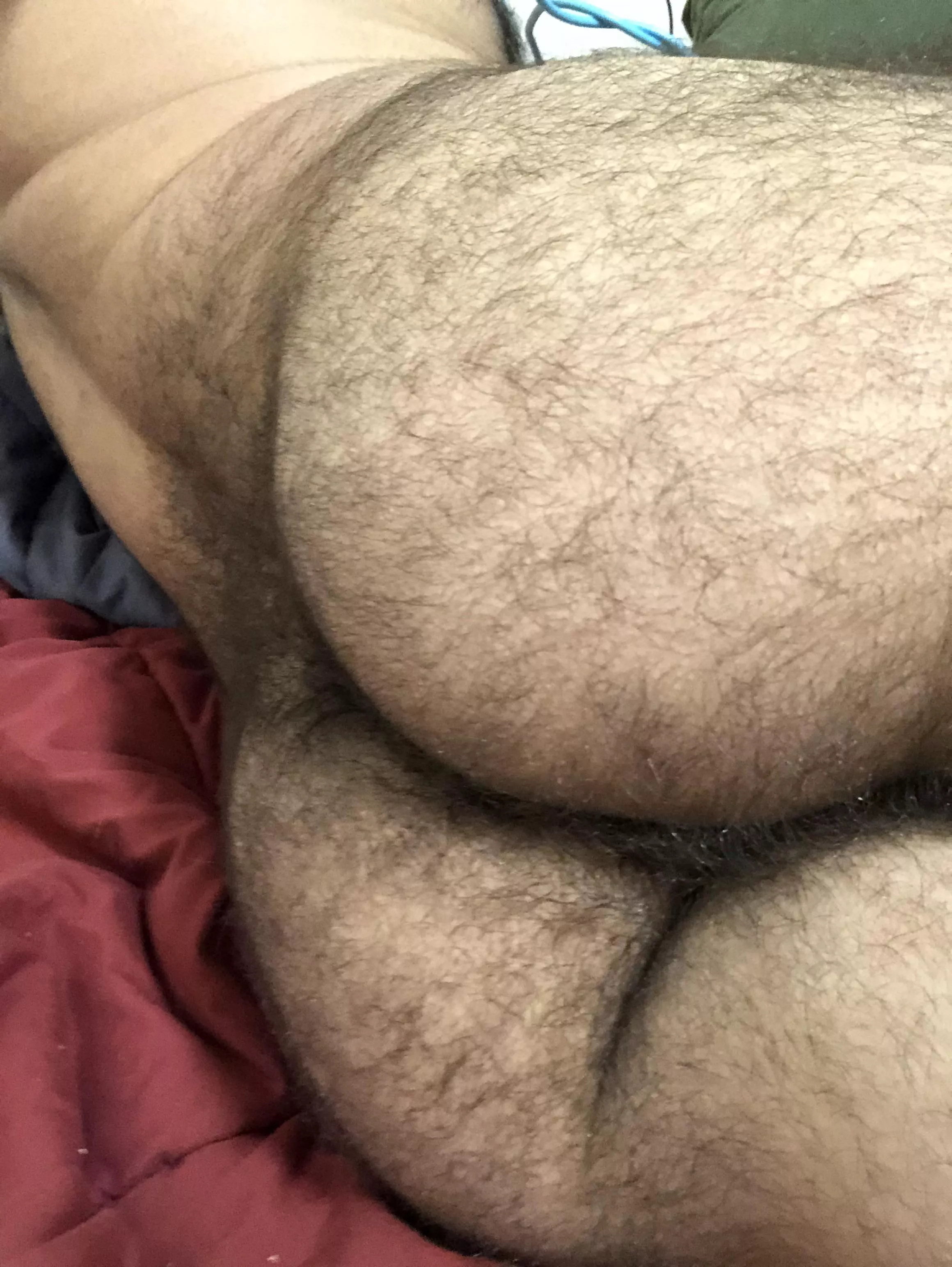 Who likes ‘em hairy? 😇