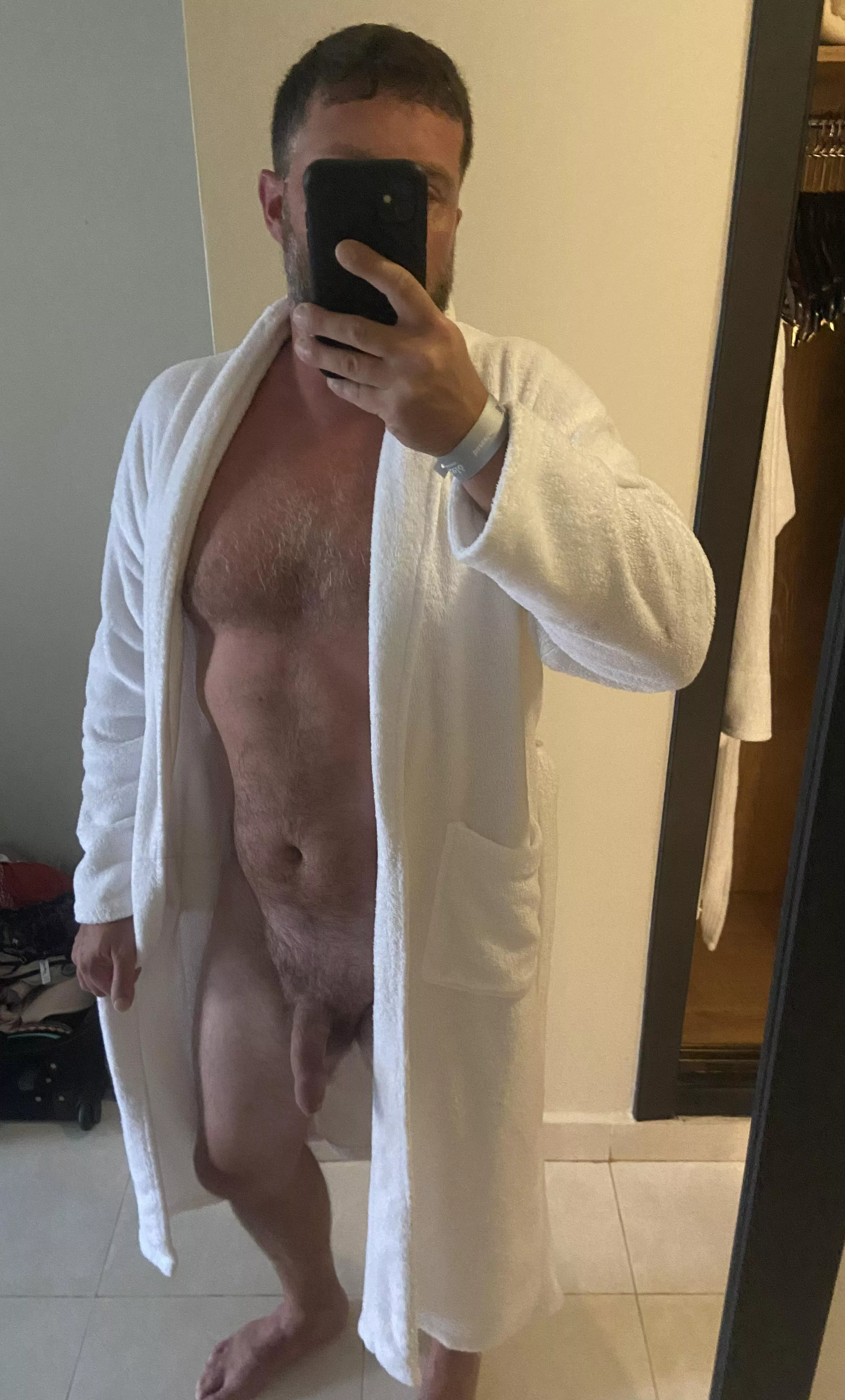 Who wants to completely disrobe Daddy?