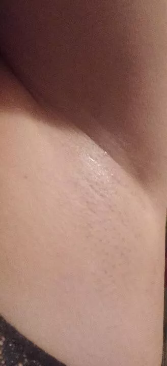 Who wants to taste my sweat :)