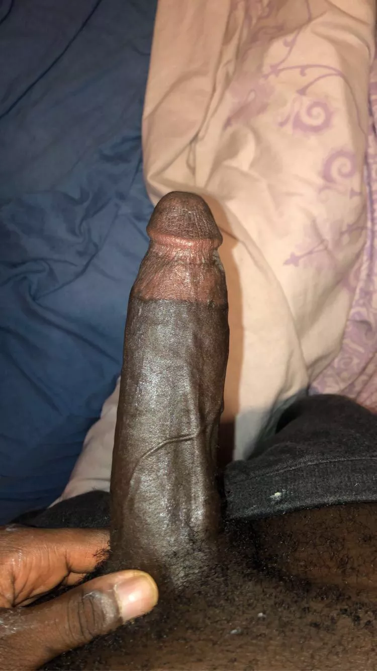 Who wants to worship my cock? 😈