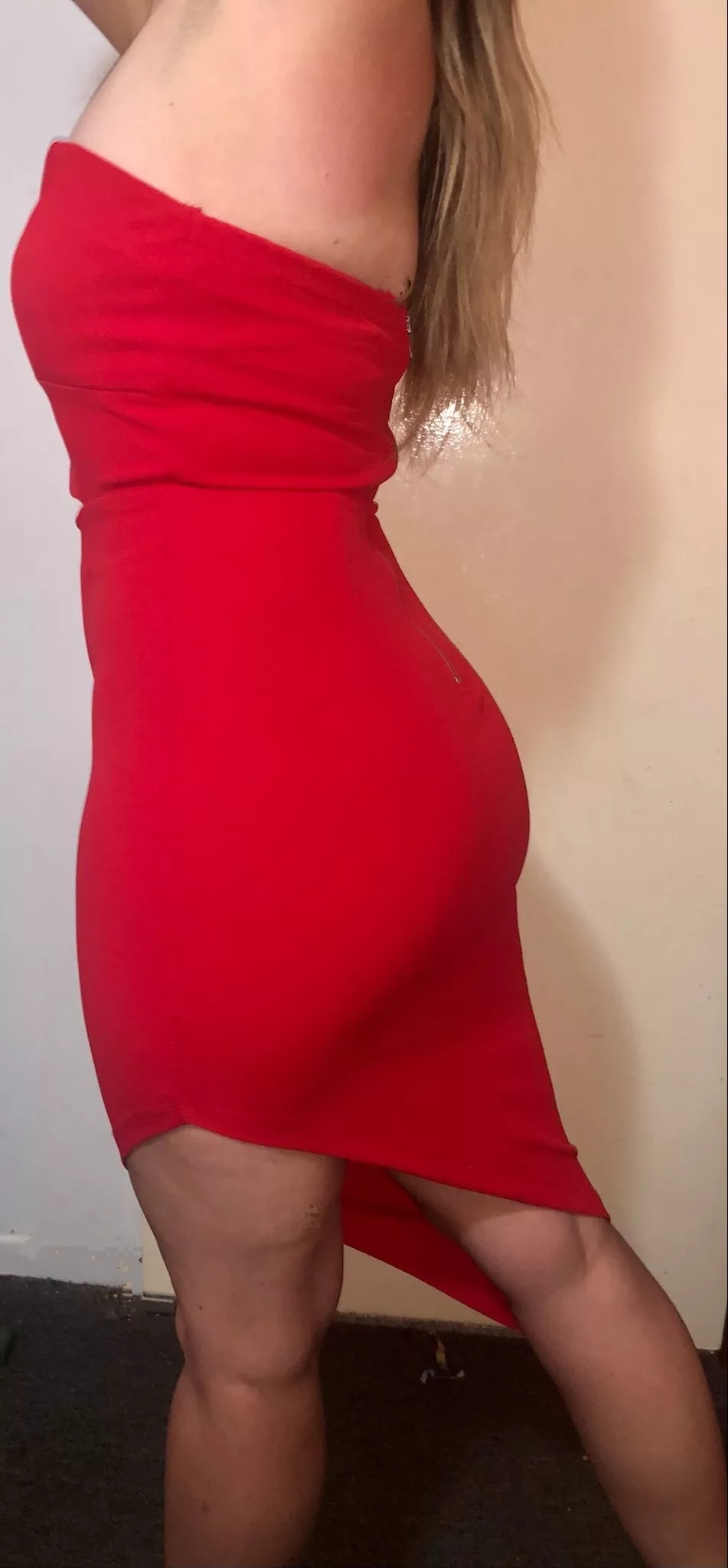 Wife 35 in red