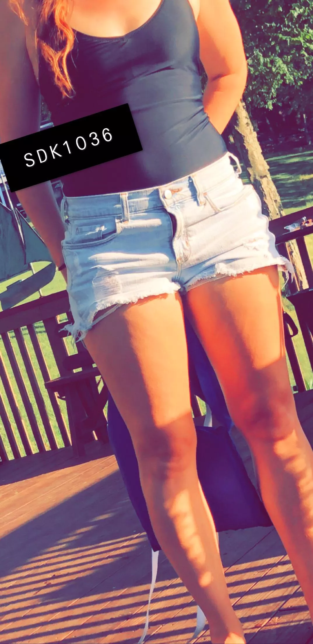 Wife in shorts ðŸ¤¤. Hope you like!