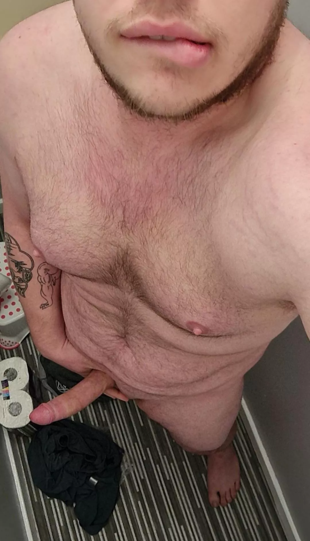 Woke up super horny and hard 😜 [M29]