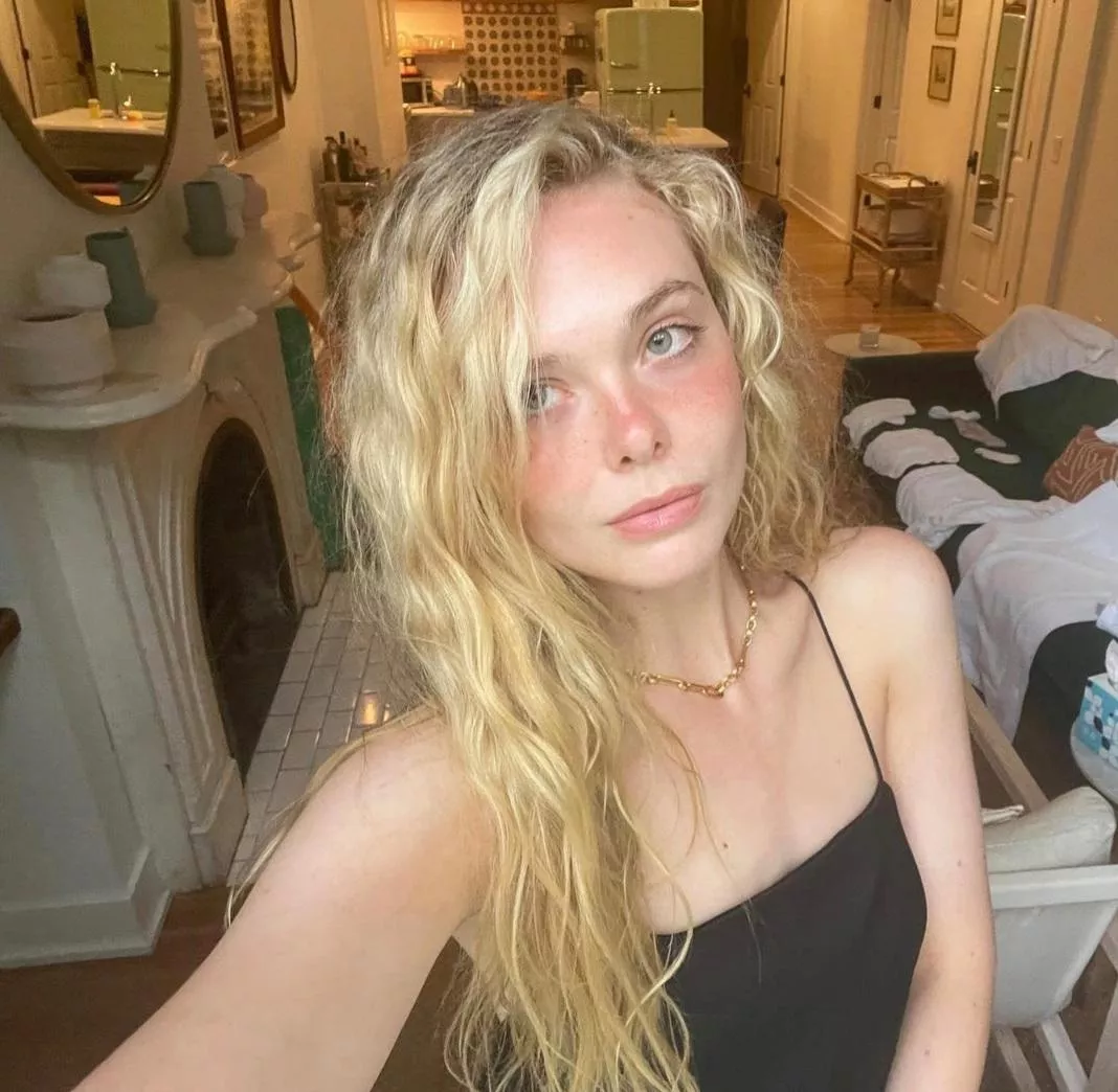 Would you do a bi orgy for Elle Fanning if the buds had to pair off too in between rounds with Elle?