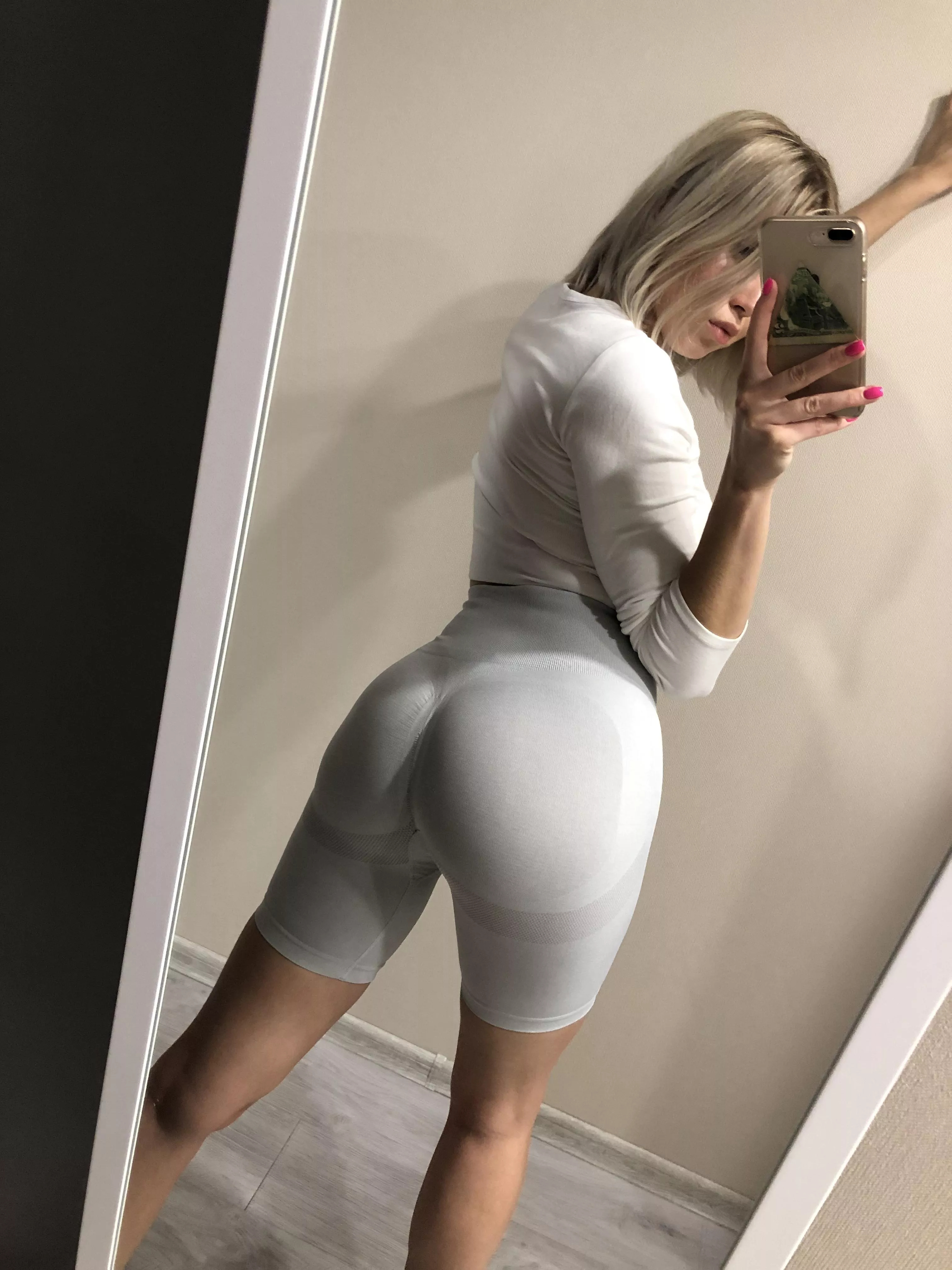 Would you spank my ass in this leggings?