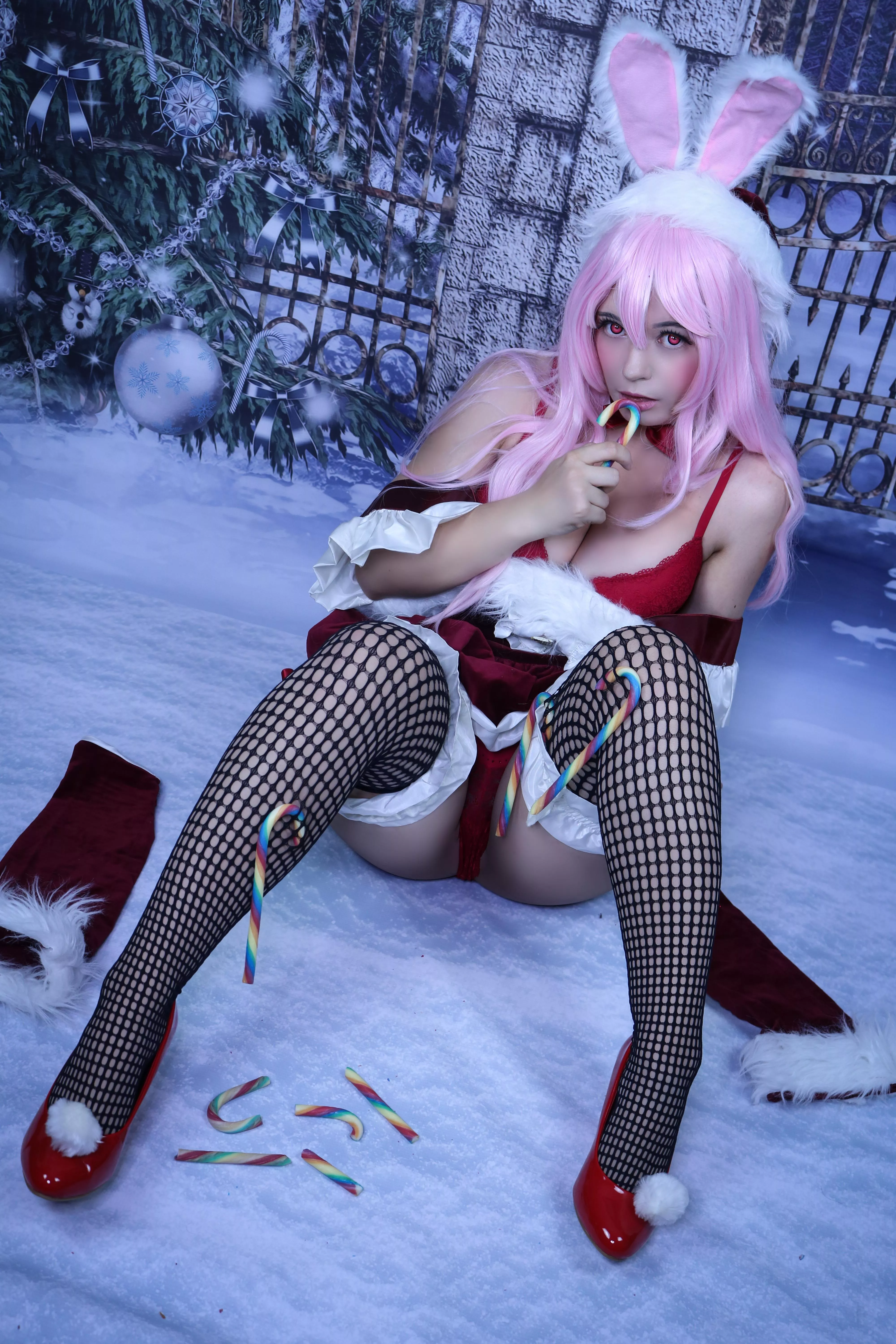 Would you take a candy cane from Sonico? (By Lysande)