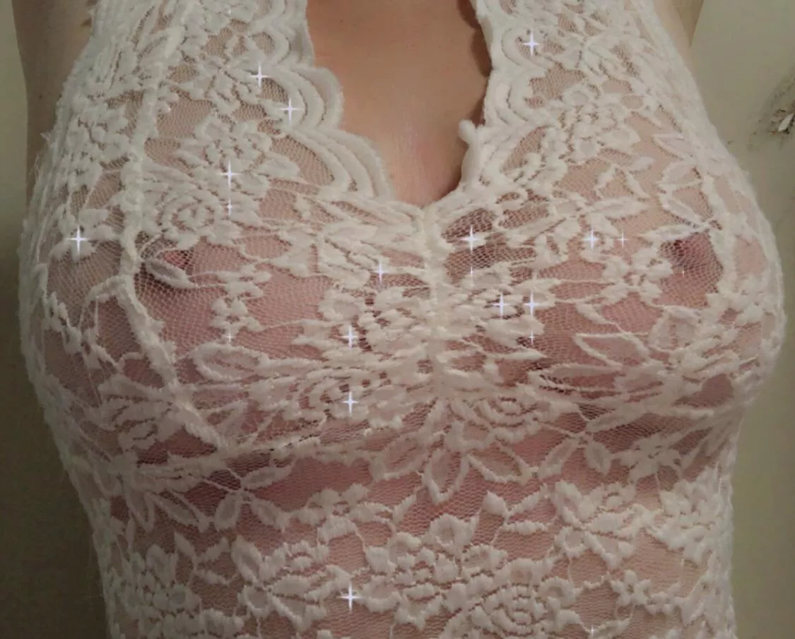 Would you take me out wearing this? [F]