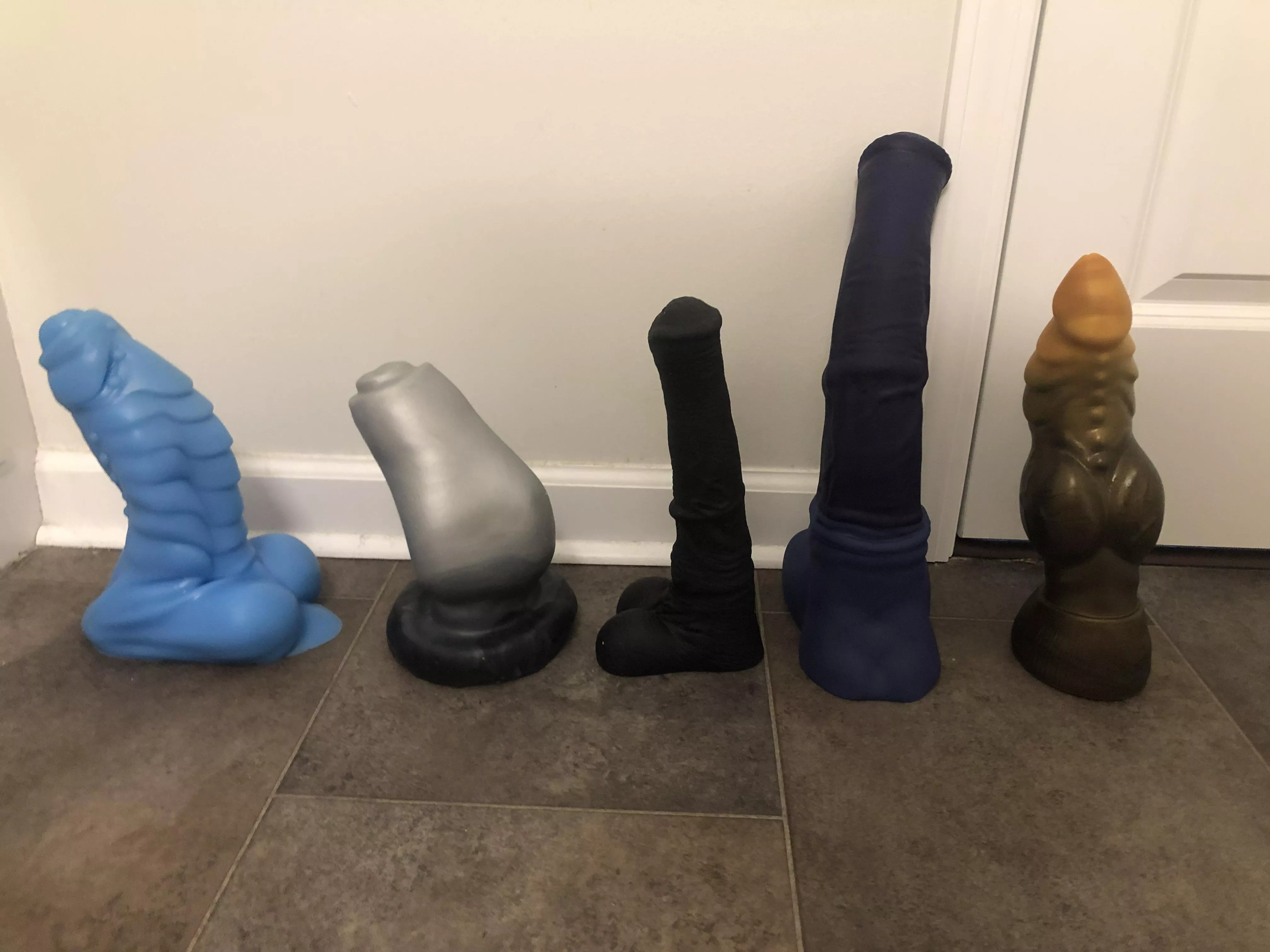 [WTS] L/XL Toys