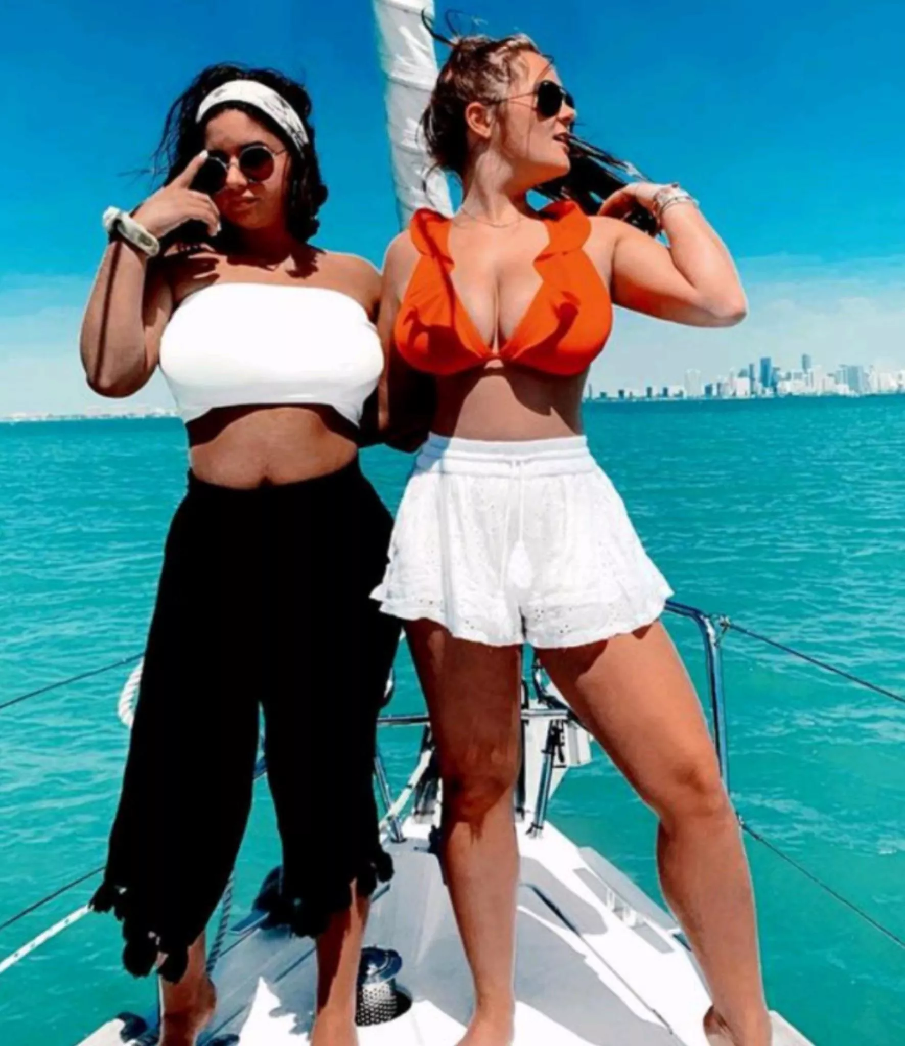 Yachting girls