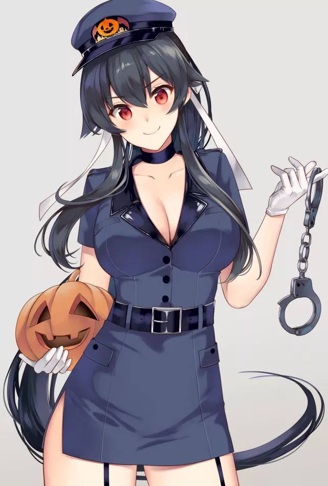 Yahagi is putting you under arrest