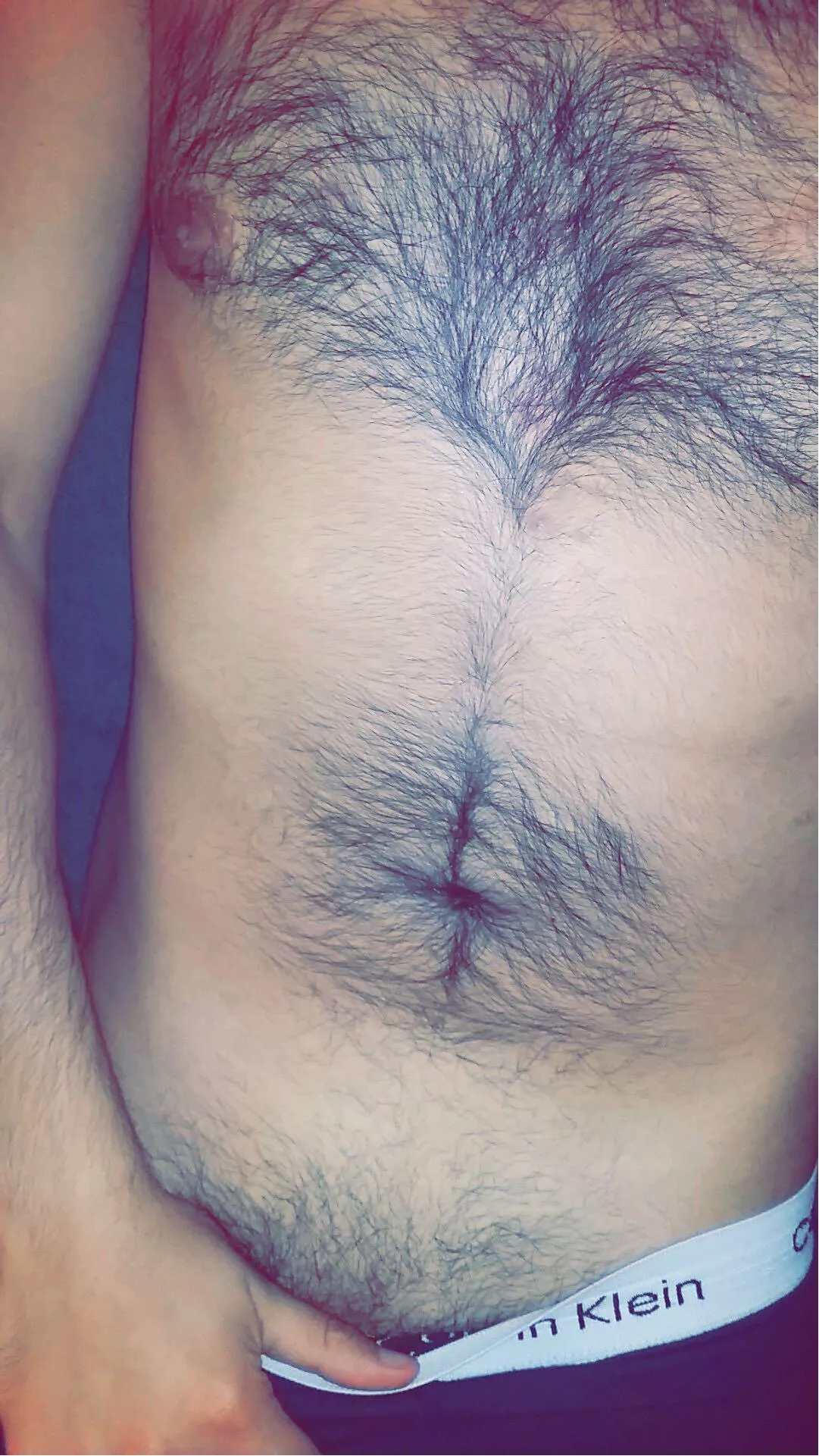 Yesterday I posted my first picture here and was told Iâ€™m not â€œinsanelyâ€ hairy.. so do you agree?