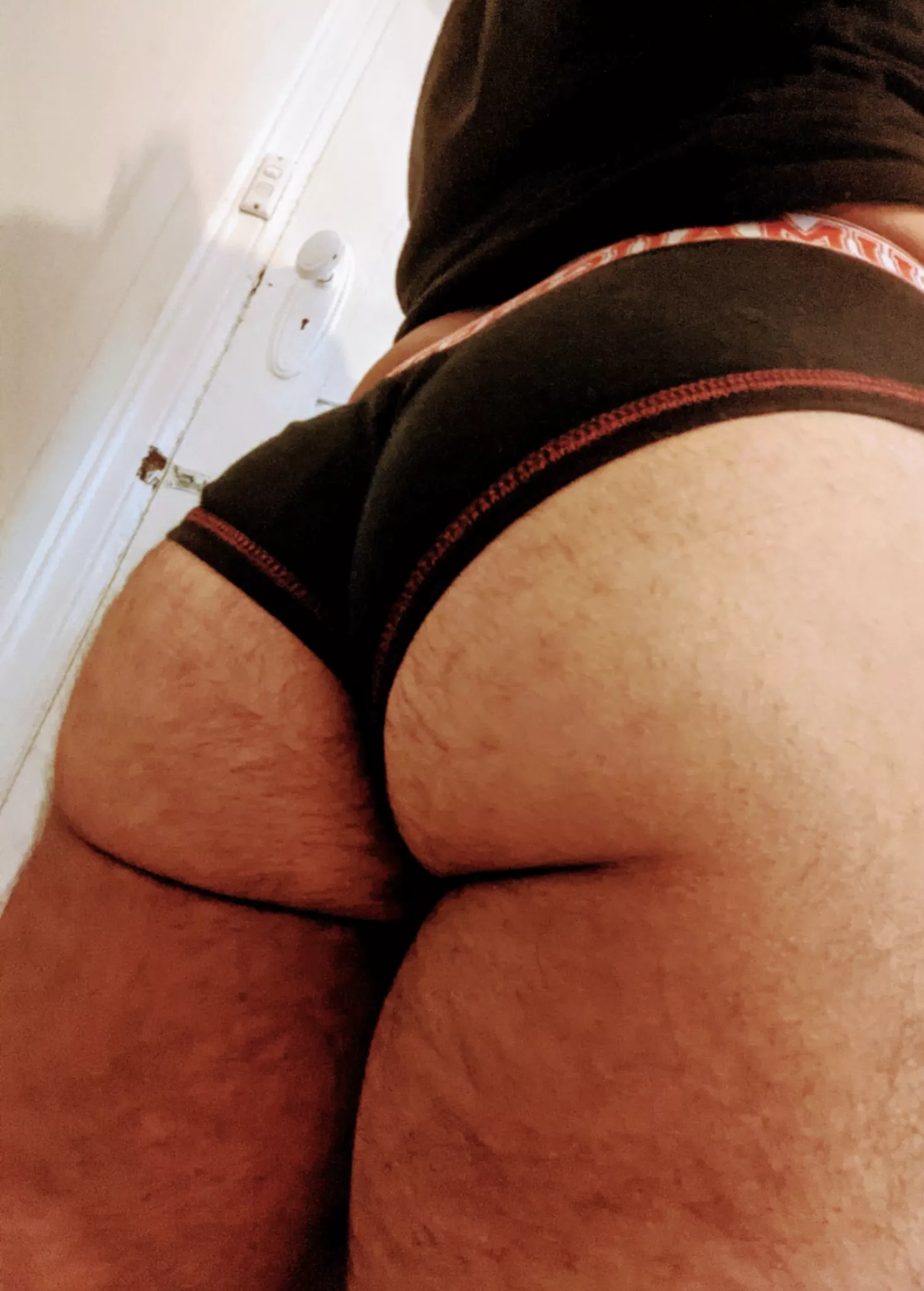 You guys like tight hairy holes?