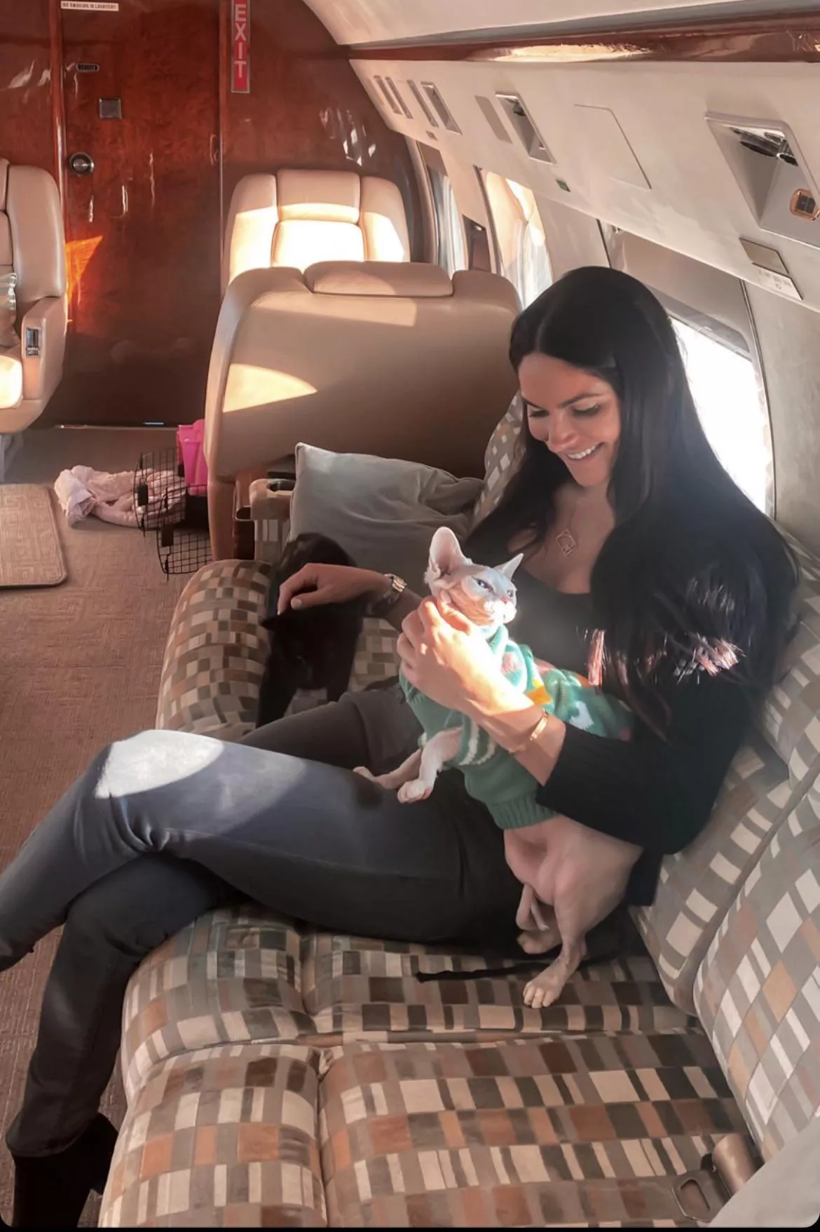 You look at that, sheâ€™s on a private jet. Must be nice.