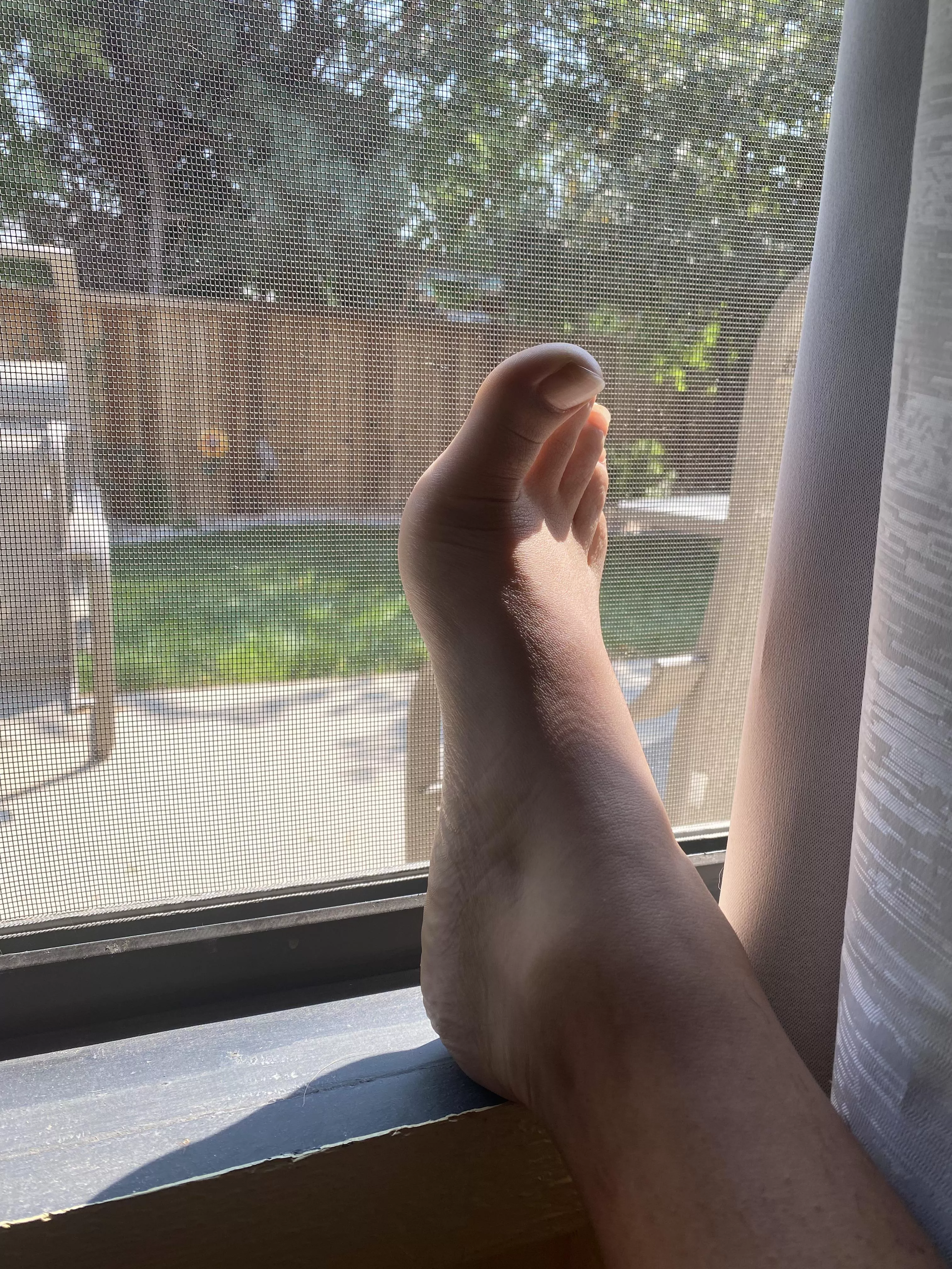 Youâ€™re working outside and Iâ€™m waiting inside with my tea teasing you with my toes ðŸ˜˜