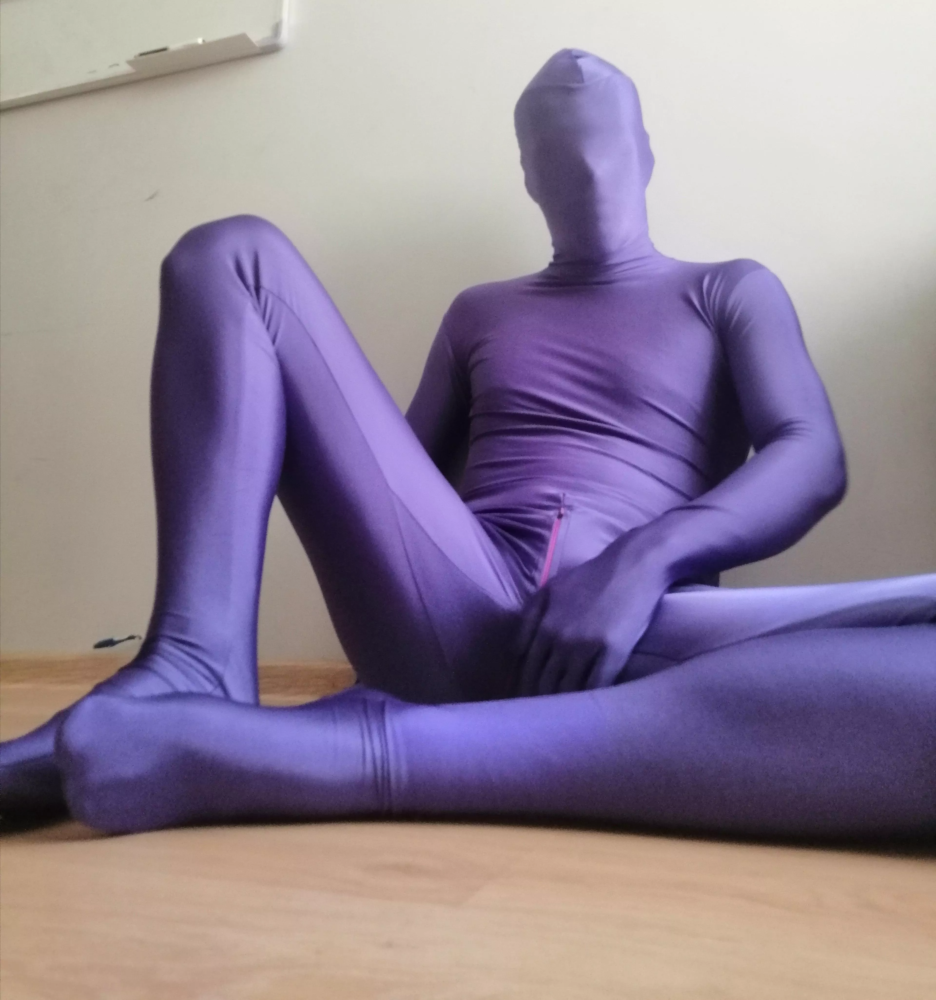 Zentai 😍